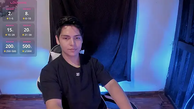 Asta YunoXXX online show from December 2025 11:18:02 PM