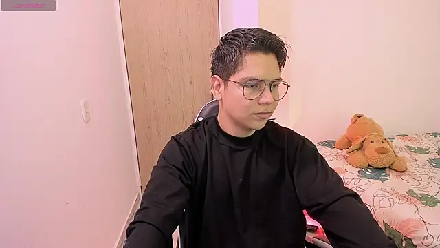 Asta YunoXXX online show from February 2026 08:50:02 PM