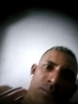 Snapshot of WeddingKhanate chatting on April 2026 12:18:02 AM WeddingKhanate online show from April 2026 12:18:02 AM