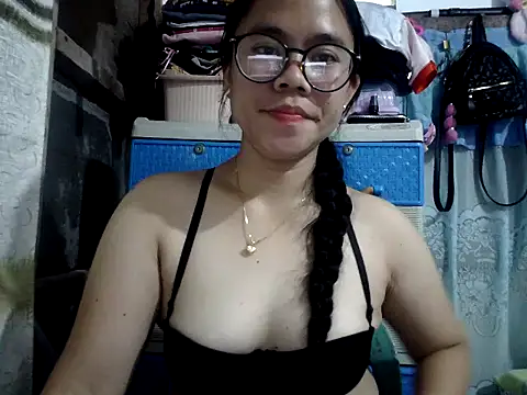 xxdreamgirl69 online show from March 2026 12:40:01 AM