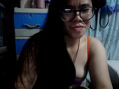 xxdreamgirl69 online show from February 2026 11:43:02 AM