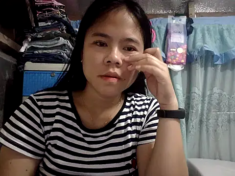 xxdreamgirl69 online show from May 2026 04:42:01 AM