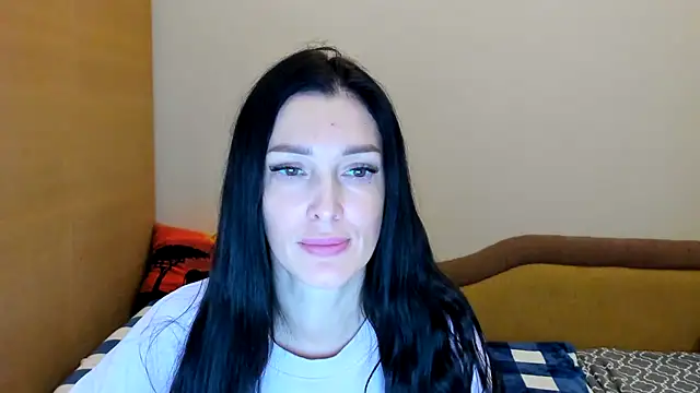 ArmaniGirl online show from November 2025 02:50:01 PM