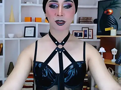 Snapshot of Seductive_Paloma chatting on May 2026 05:16:01 PM Seductive Paloma online show from May 2026 05:16:01 PM