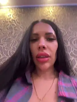 Sweet little gir online show from January 2026 08:34:01 PM