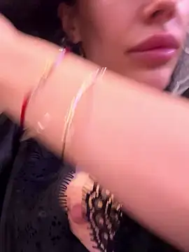 Sweet little gir online show from January 2026 09:29:01 PM