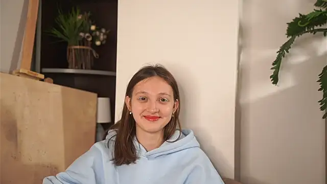 CatherinAdank online show from December 2025 04:14:01 AM