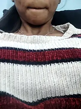 Snapshot of Isha_Liha chatting on December 2025 06:36:02 AM Isha Liha online show from December 2025 06:36:02 AM