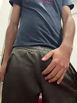 Davisuarez online show from March 2026 11:21:01 PM