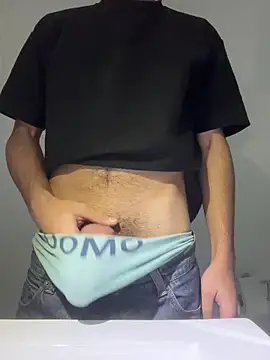 Davisuarez online show from January 2026 10:03:02 PM