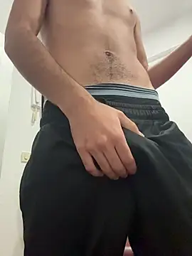 Davisuarez online show from April 2026 12:50:02 PM