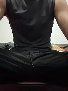 Davisuarez online show from February 2026 01:44:01 PM