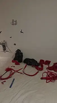 Emma Everett online show from January 2026 01:07:01 PM