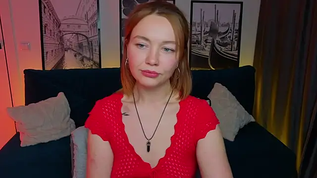 PaigeHalliwell  online show from November 2025 04:18:02 PM