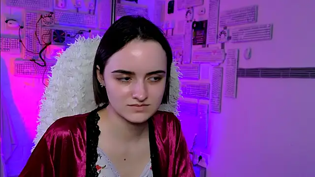 KateWillows online show from March 2026 08:26:33 AM