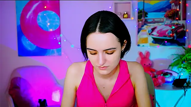 Snapshot of KateWillows chatting on February 2026 04:00:01 AM KateWillows online show from February 2026 04:00:01 AM