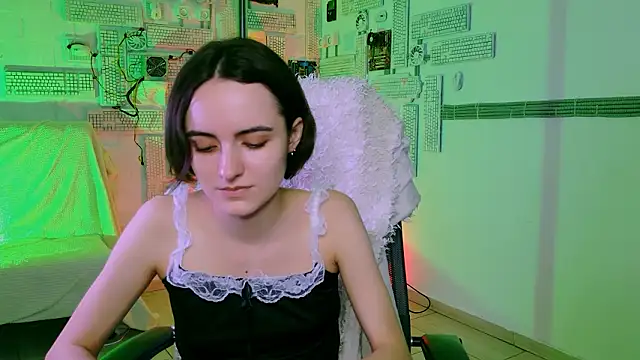 Snapshot of KateWillows chatting on February 2026 04:12:02 AM KateWillows online show from February 2026 04:12:02 AM