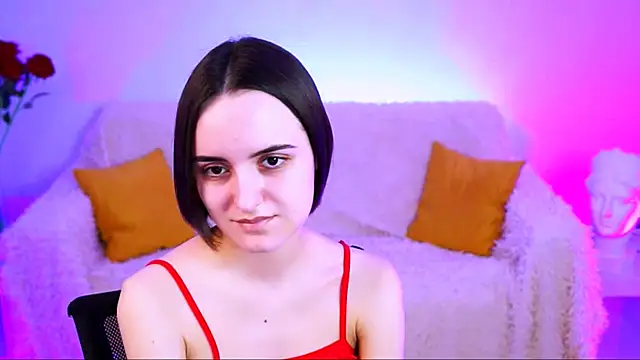 KateWillows online show from March 2026 05:08:01 AM