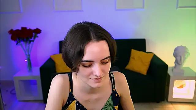 KateWillows online show from December 2025 04:22:02 AM