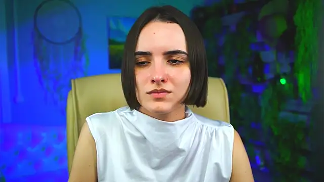 KateWillows online show from April 2026 04:19:02 AM