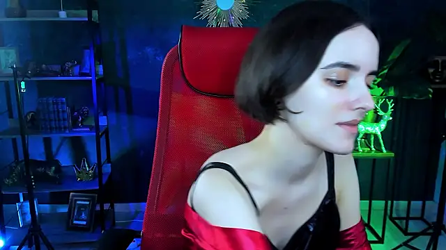 KateWillows online show from March 2026 04:38:01 AM