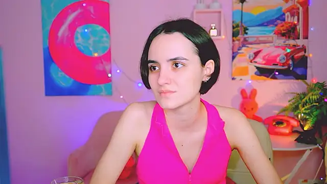 Snapshot of KateWillows chatting on January 2026 03:54:02 AM KateWillows online show from January 2026 03:54:02 AM