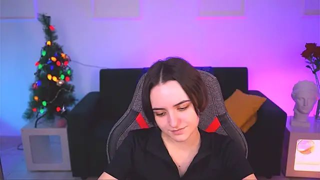 Snapshot of KateWillows chatting on December 2025 04:26:02 AM KateWillows online show from December 2025 04:26:02 AM