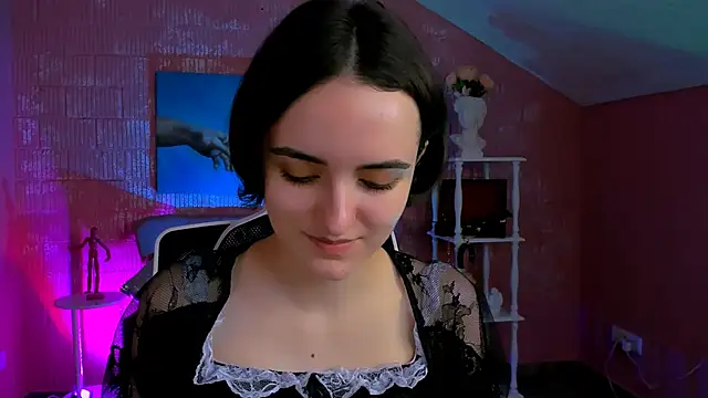 KateWillows online show from March 2026 04:18:02 AM