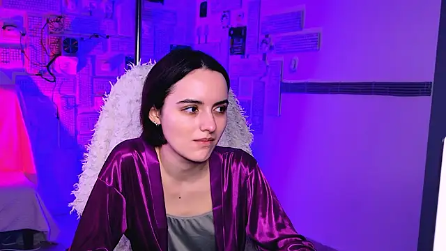 Snapshot of KateWillows chatting on February 2026 03:46:01 AM KateWillows online show from February 2026 03:46:01 AM