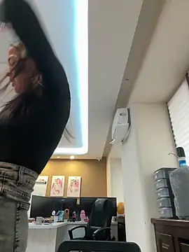 cordeliawow online show from February 2026 06:03:01 AM