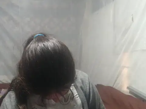sammyyblondee online show from February 2026 07:59:02 PM