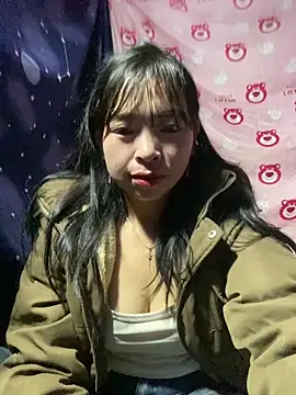 alissa-ww online show from February 2026 01:02:02 AM