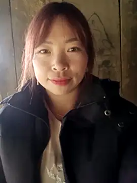 alissa-ww online show from December 2025 05:46:02 AM