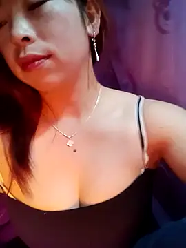 alissa-ww online show from November 2025 07:19:01 AM