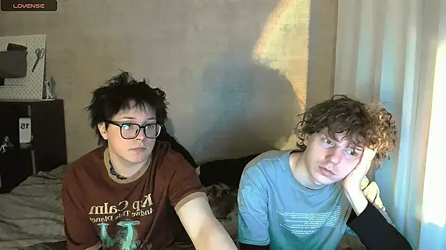 miya meow miku online show from January 2026 06:03:02 PM