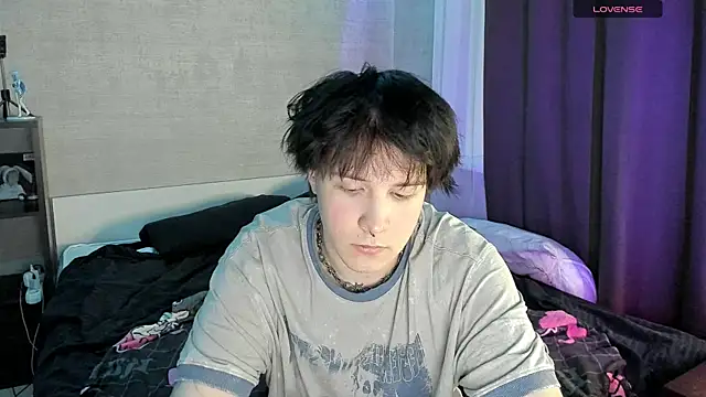 miya meow miku online show from December 2025 06:57:01 PM