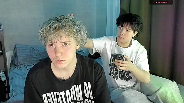 miya meow miku online show from December 2025 05:26:02 PM