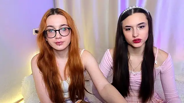 Snapshot of sunny_luna chatting on November 2025 02:28:02 PM sunny luna online show from November 2025 02:28:02 PM