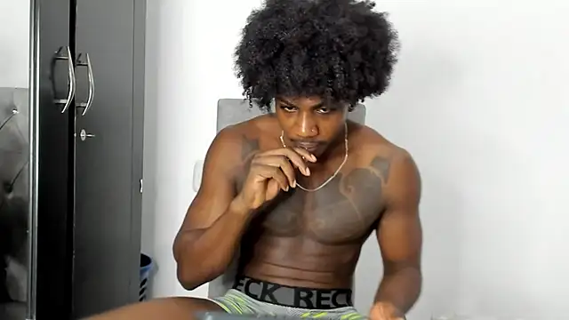 Darktemp  online show from February 2026 11:10:01 AM