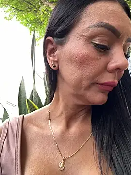 SofhiaTaylor online show from February 2026 08:31:02 PM