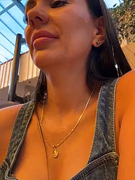 SofhiaTaylor online show from February 2026 07:57:02 PM