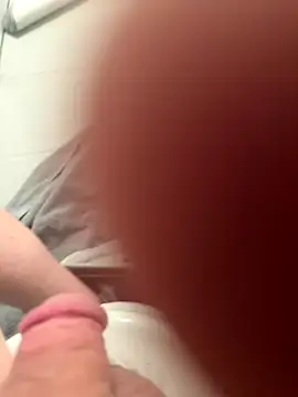 Couplecomparesmen online show from December 2025 11:55:02 PM