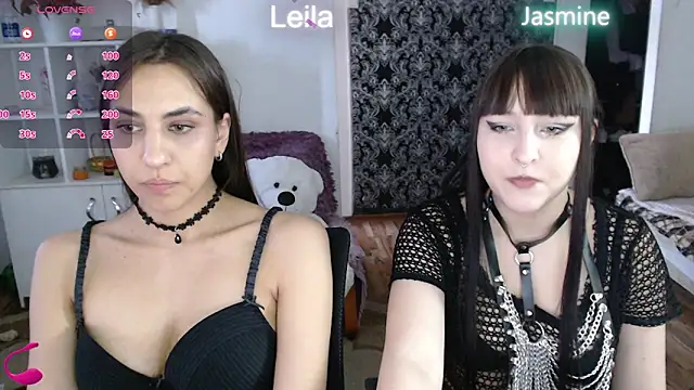 JasmineAdamss online show from April 2026 11:17:01 AM