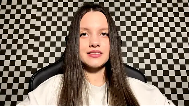 ConchitaMaestas online show from December 2025 07:06:01 PM