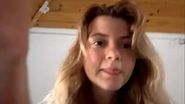 Snapshot of AlanaPostell chatting on November 2025 10:16:01 AM AlanaPostell online show from November 2025 10:16:01 AM