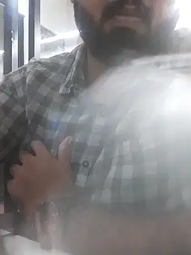 mrwhoti online show from December 2025 08:37:02 AM