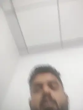 mrwhoti online show from November 2025 02:44:02 AM