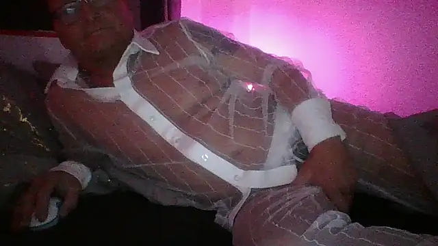 Snapshot of alf0402 chatting on December 2025 11:43:01 PM alf0402 online show from December 2025 11:43:01 PM