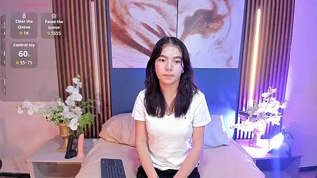 Snapshot of laurent_scott chatting on February 2026 12:23:02 PM laurent scott online show from February 2026 12:23:02 PM