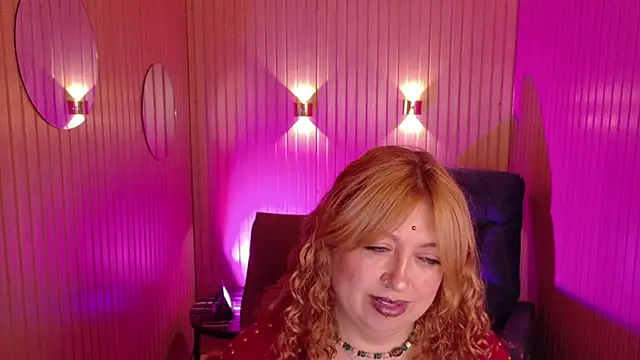 MilfArlet online show from February 2026 02:06:02 PM